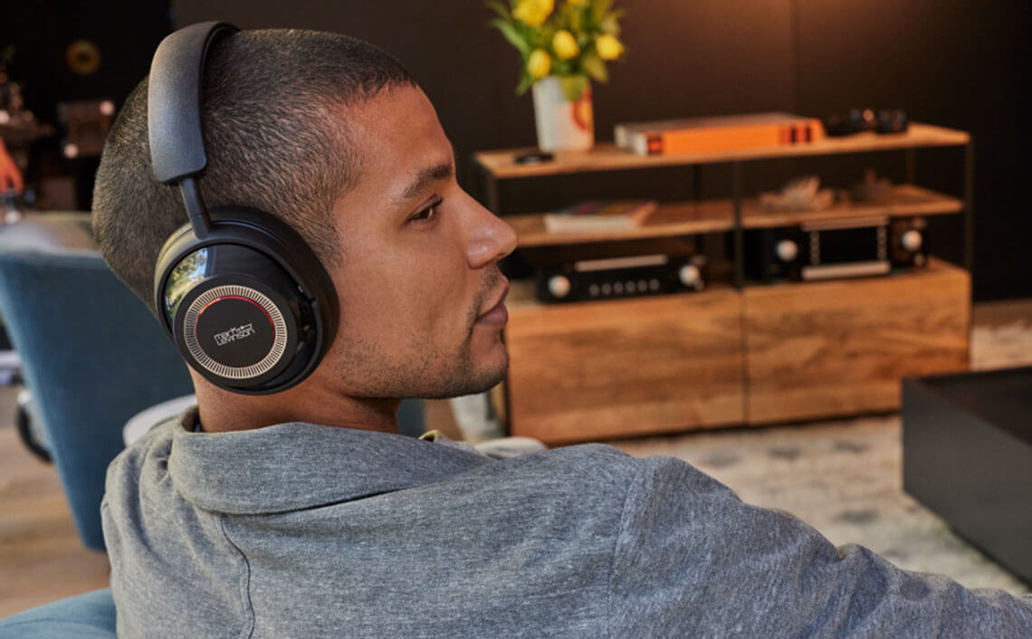 Mark Levinson No. 5909 Headphones